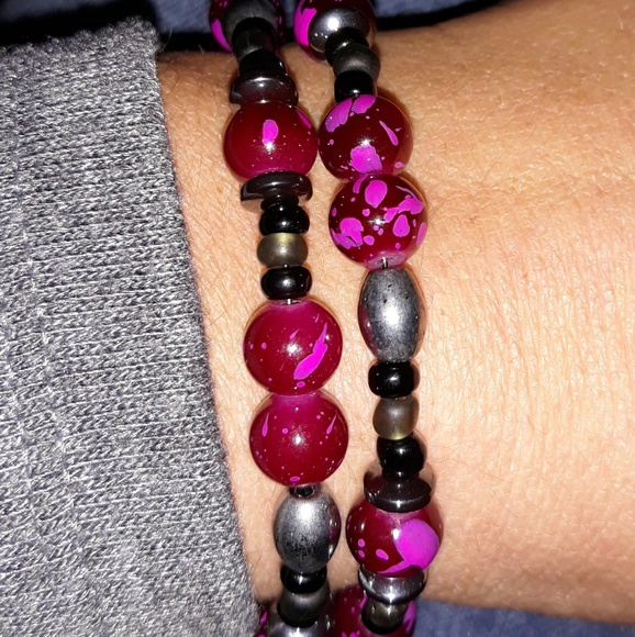 Fushia Paint bangle bracelet - Picture 4 of 4